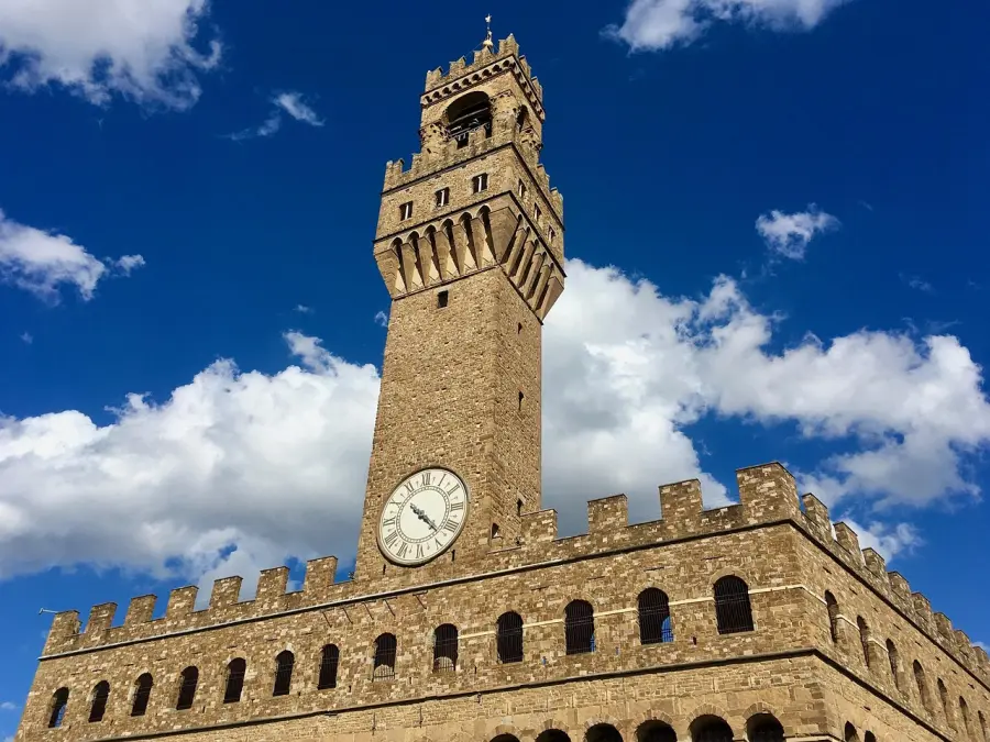 Consiglio comunale a Palazzo Vecchio: tramvia, cantieri e scudo verde