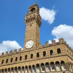Firenze, negli appalti comunali nessuna paga sotto i 9 euro