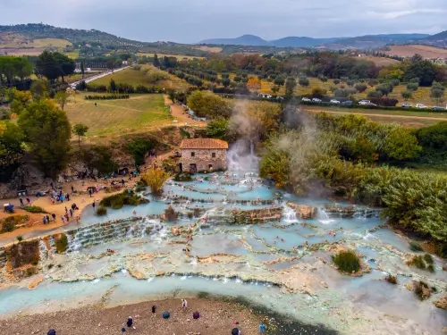 Terme Toscana: storia del termalismo da Montecatini a Saturnia