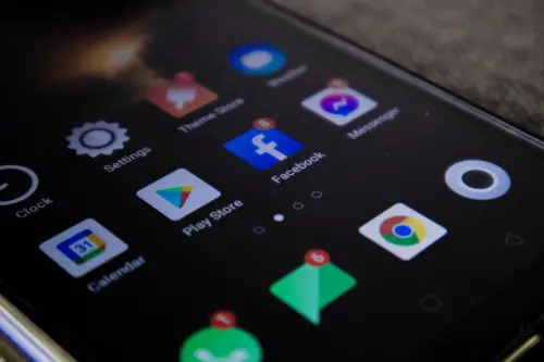 Come scaricare Play Store: guida completa per installarlo su Android